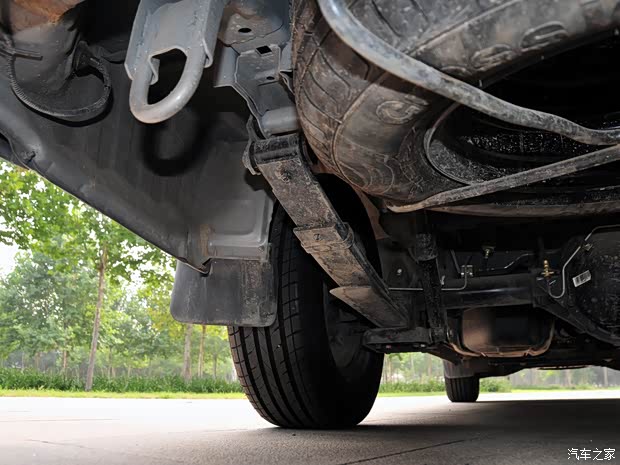 东风风行 菱智 2015款 M5 Q7 2.0L 7座长轴舒适版 东风风行 菱智 2015款 M5 Q7 2.0L 7座长轴舒适版