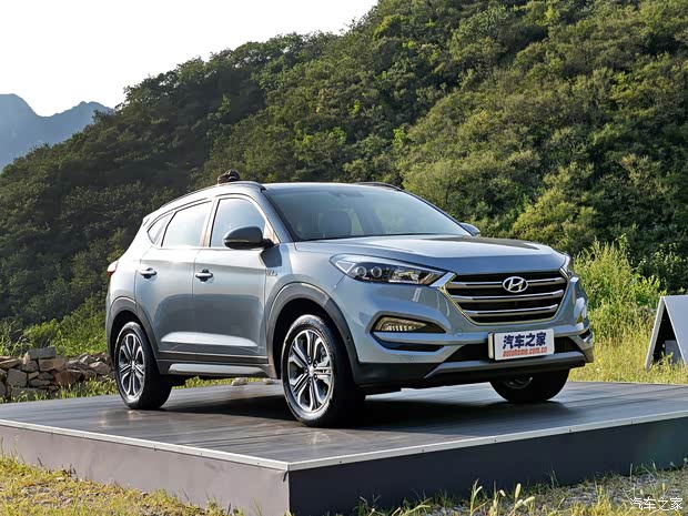 北京現(xiàn)代 途勝 2015款 1.6T TOP DCT 4WD