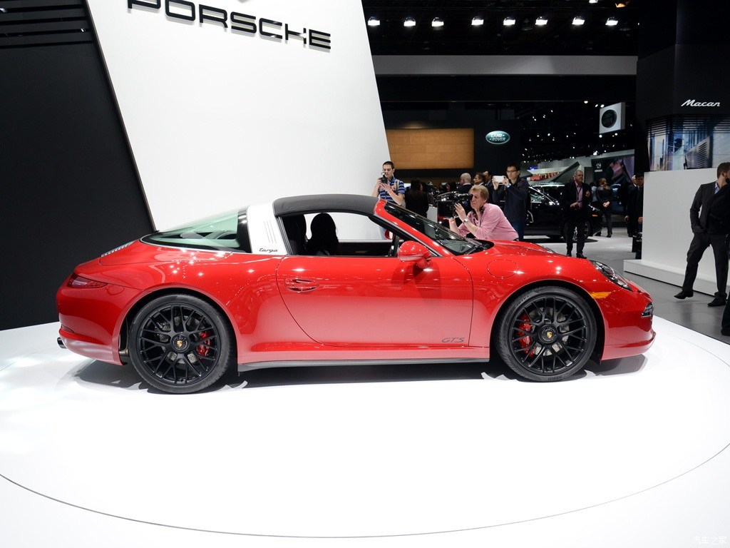 保时捷911 2015款 targa 4 gts 3.8l
