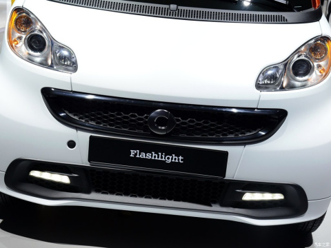 2015  Flashlight Edition