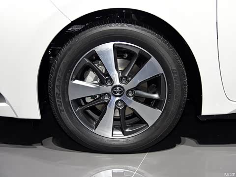 2016款 双擎 1.8H V E-CVT豪华版 2016款 双擎 1.8H V E-CVT豪华版