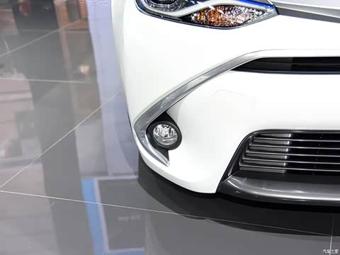 2016款 双擎 1.8H V E-CVT豪华版 2016款 双擎 1.8H V E-CVT豪华版