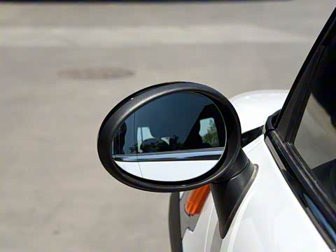 2014款 1.6L COOPER Fun 2014款 1.6L COOPER Fun