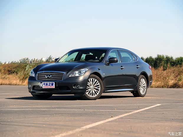 英菲尼迪英菲尼迪英菲尼迪M系2012款 M25L 奢華版
