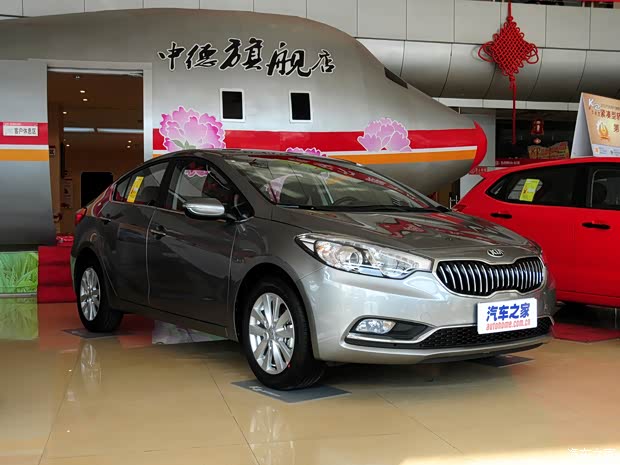 起亚东风悦达起亚起亚K32013款 1.6L 自动DLX