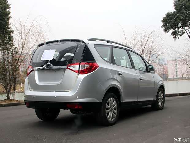 江淮江淮汽車和悅RS2013款 1.8L AT尊貴型 江淮江淮汽車和悅RS2013款 1.8L AT尊貴型