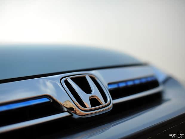 本田(进口) INSIGHT 2013款 1.3L 标准型 本田(进口) INSIGHT 2013款 1.3L 标准型