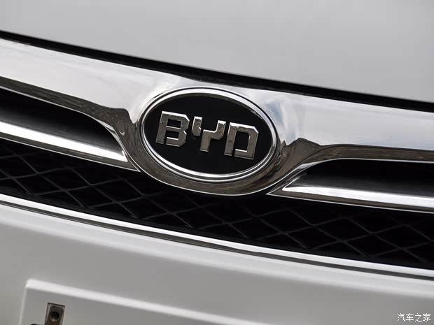 比亞迪比亞迪速銳2012款 1.5L 手動(dòng)舒適型 比亞迪比亞迪速銳2012款 1.5L 手動(dòng)舒適型