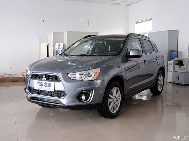 廣汽三菱 勁炫ASX 2013款 2.0L 自動(dòng)四驅(qū)尊貴版