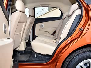 风云2 2013款 两厢 1.5L 手动锐意版