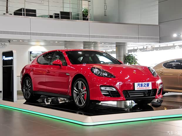 保时捷 Panamera 2012款 Panamera GTS 4.8L
