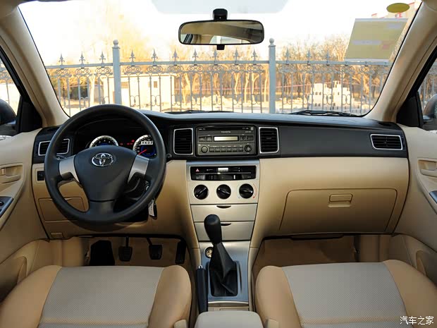 一汽丰田 花冠 2013款 1.6L 手动卓越版 一汽丰田 花冠 2013款 1.6L 手动卓越版