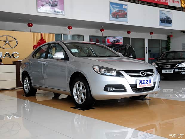 江淮江淮汽車和悅2012款 1.5L MT尊逸型