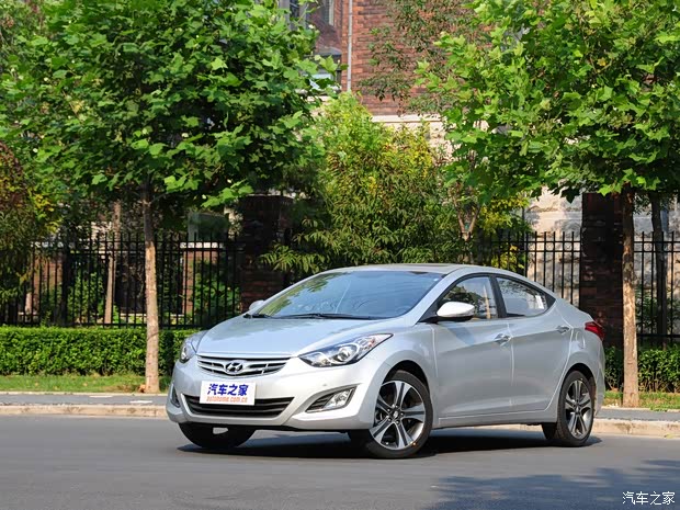 北京現(xiàn)代 朗動 2012款 1.8L 自動尊貴型