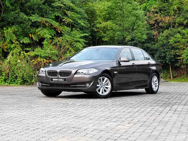 宝马华晨宝马宝马5系2013款 525Li 豪华型 宝马华晨宝马宝马5系2013款 525Li 豪华型