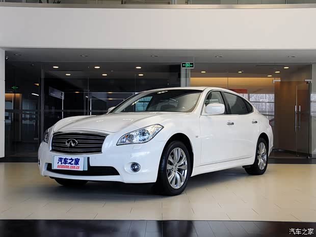 英菲尼迪英菲尼迪英菲尼迪M系2012款 M25L 豪华版