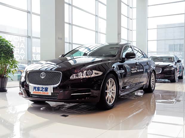 捷豹捷豹捷豹XJ2013款 XJL 3.0 SC 全景商務(wù)版 捷豹捷豹捷豹XJ2013款 XJL 3.0 SC 全景商務(wù)版