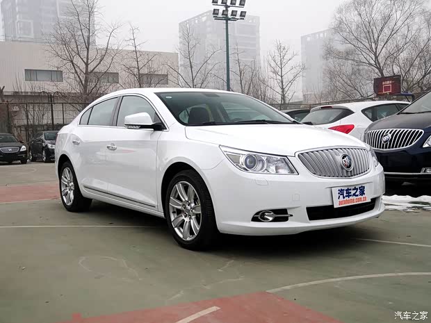 别克通用别克君越2012款 2.0T旗舰版