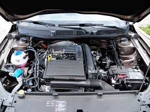 �ʾ�2014�� 1.4TSI DSG