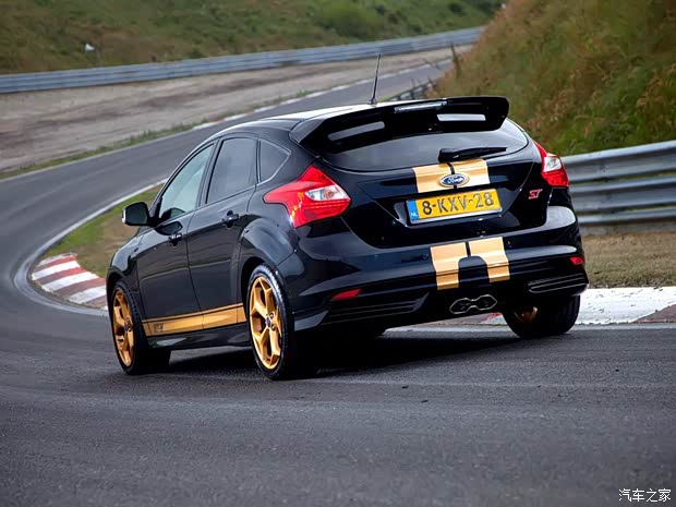 福特福特(进口)福克斯(进口)2014款 ST-H 限量版 福特福特(进口)福克斯(进口)2014款 ST-H 限量版