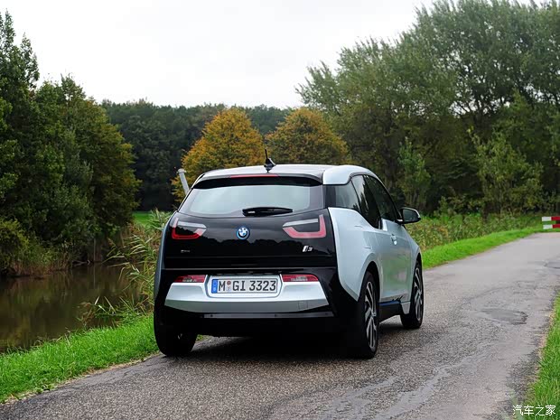 宝马宝马(进口)宝马i32013款 基本型