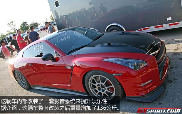 日产日产(进口)日产GT-R2014款 3.8T Premium Edition 棕红内饰