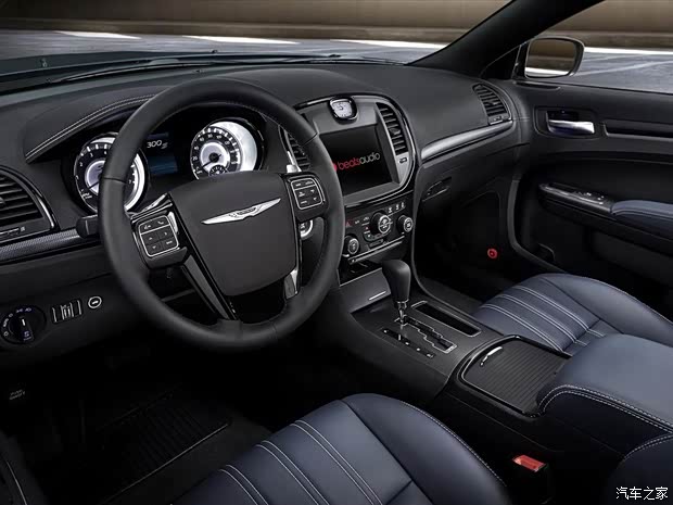 克萊斯勒克萊斯勒(進(jìn)口)克萊斯勒300C(進(jìn)口)2014款 S基本型
