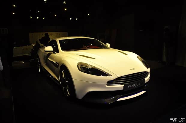 阿斯頓·馬丁阿斯頓·馬丁Vanquish2013款 6.0L 基本型