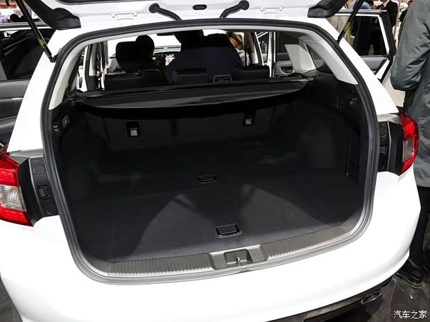 斯巴鲁斯巴鲁斯巴鲁LEVORG2014款 Concept 斯巴鲁斯巴鲁斯巴鲁LEVORG2014款 Concept