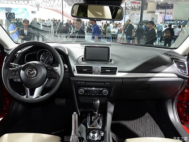 马自达马自达(进口)马自达3(进口)2014款 三厢版 马自达马自达(进口)马自达3(进口)2014款 三厢版