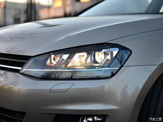 大眾一汽-大眾高爾夫2014款 1.4TSI 自動旗艦型