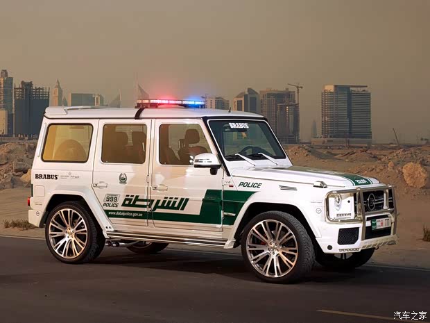 巴博斯巴博斯巴博斯 G級(jí)2013款 B63S-700 Widestar Dubai Police