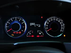 ȫ��ӥGC7 2013�� 1.5L �ֶ�������