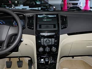 ����GC7 2013�� 1.5L �ֶ�������