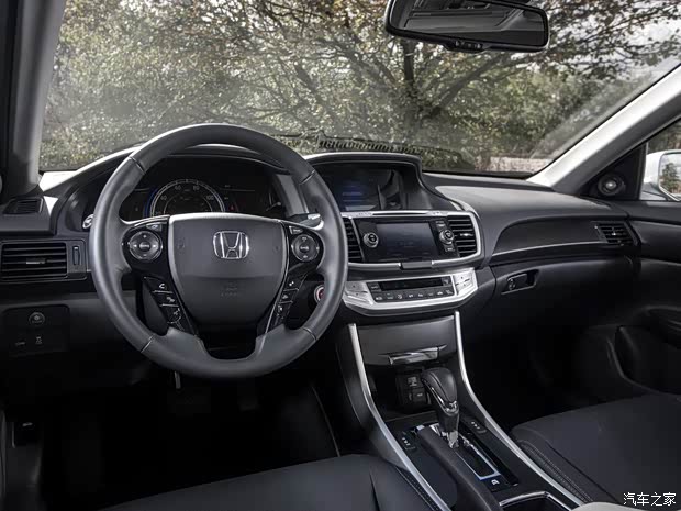 本田(进口) 雅阁(海外) 2014款 Hybrid 本田(进口) 雅阁(海外) 2014款 Hybrid