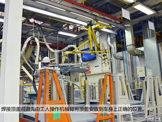 奥迪一汽-大众奥迪奥迪A4L2013款 40 TFSI quattro个性运动型 奥迪一汽-大众奥迪奥迪A4L2013款 40 TFSI quattro个性运动型