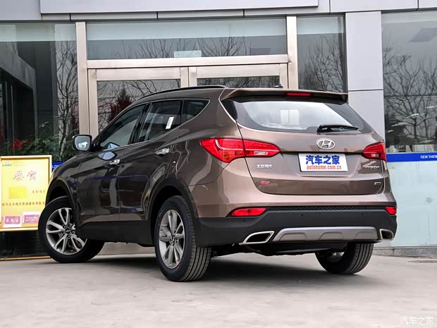 北京现代 全新胜达 2013款 改款 2.4L 自动四驱尊贵型