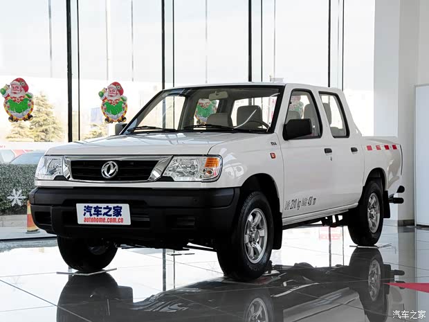 郑州日产 锐骐皮卡 2013款 2.4L兴业版 汽油两驱标准型ZG24 郑州日产 锐骐皮卡 2013款 2.4L兴业版 汽油两驱标准型ZG24