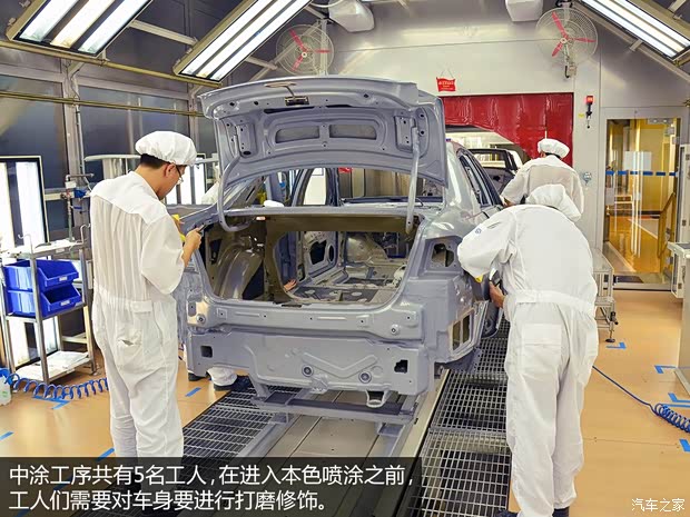 奥迪一汽-大众奥迪奥迪A4L2013款 40 TFSI quattro个性运动型