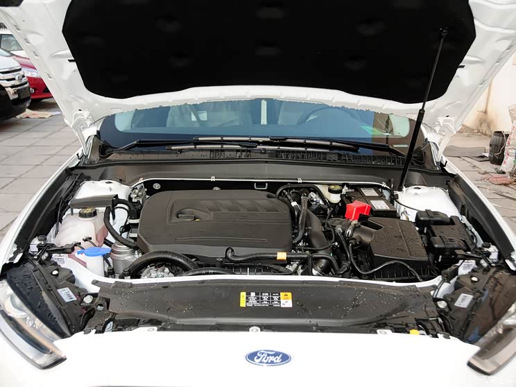 长安福特 蒙迪欧 2013款 1.5L GTDi180时尚型