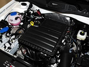 ����2014�� 1.6L �Զ��˶���