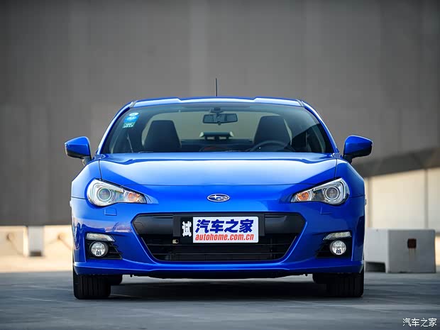 斯巴鲁斯巴鲁斯巴鲁BRZ2013款 2.0L 手动豪华型 斯巴鲁斯巴鲁斯巴鲁BRZ2013款 2.0L 手动豪华型