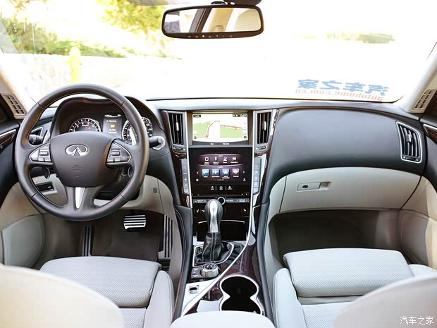 英菲尼迪英菲尼迪英菲尼迪Q502014款 3.7L 基本型
