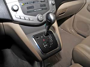 比亚迪S6 2013款 白金版 2.4L 自动尊荣型