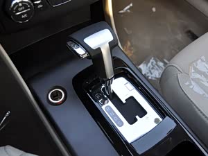 B50 2013 1.6L AT