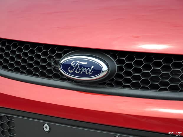 長安福特 福克斯 2013款 兩廂經典 1.8L 自動基本型