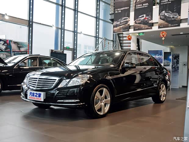 北京奔馳 奔馳E級(jí) 2013款 E 300 L 優(yōu)雅型