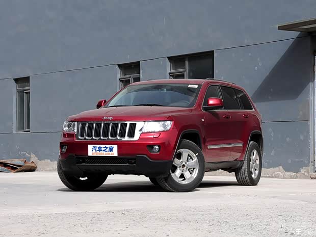 Jeep 大切诺基(进口) 2013款 3.6L 舒适版 Jeep 大切诺基(进口) 2013款 3.6L 舒适版