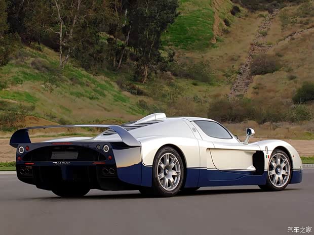 瑪莎拉蒂 瑪莎拉蒂M(fèi)C12 2004款 基本型 瑪莎拉蒂 瑪莎拉蒂M(fèi)C12 2004款 基本型