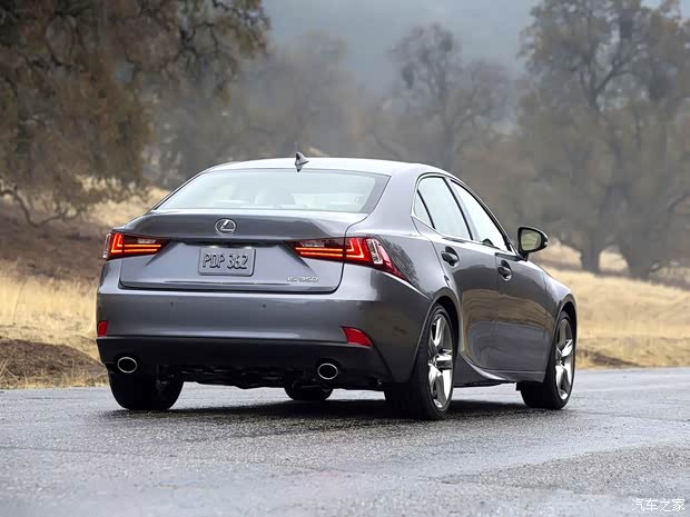 雷克萨斯雷克萨斯雷克萨斯IS2014款 350 F-Sport 雷克萨斯雷克萨斯雷克萨斯IS2014款 350 F-Sport